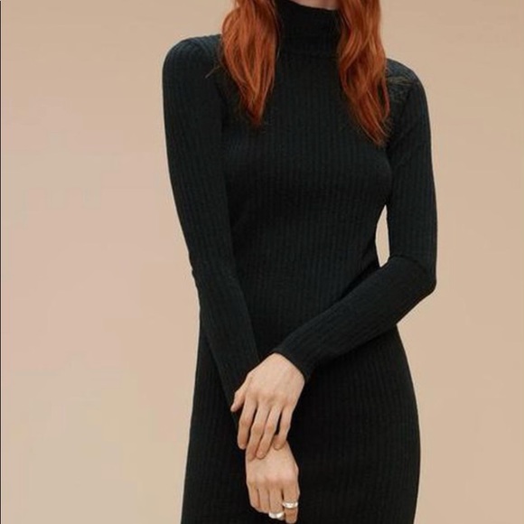 💗HP💗 Aritzia Mariel Dress - Picture 2 of 6